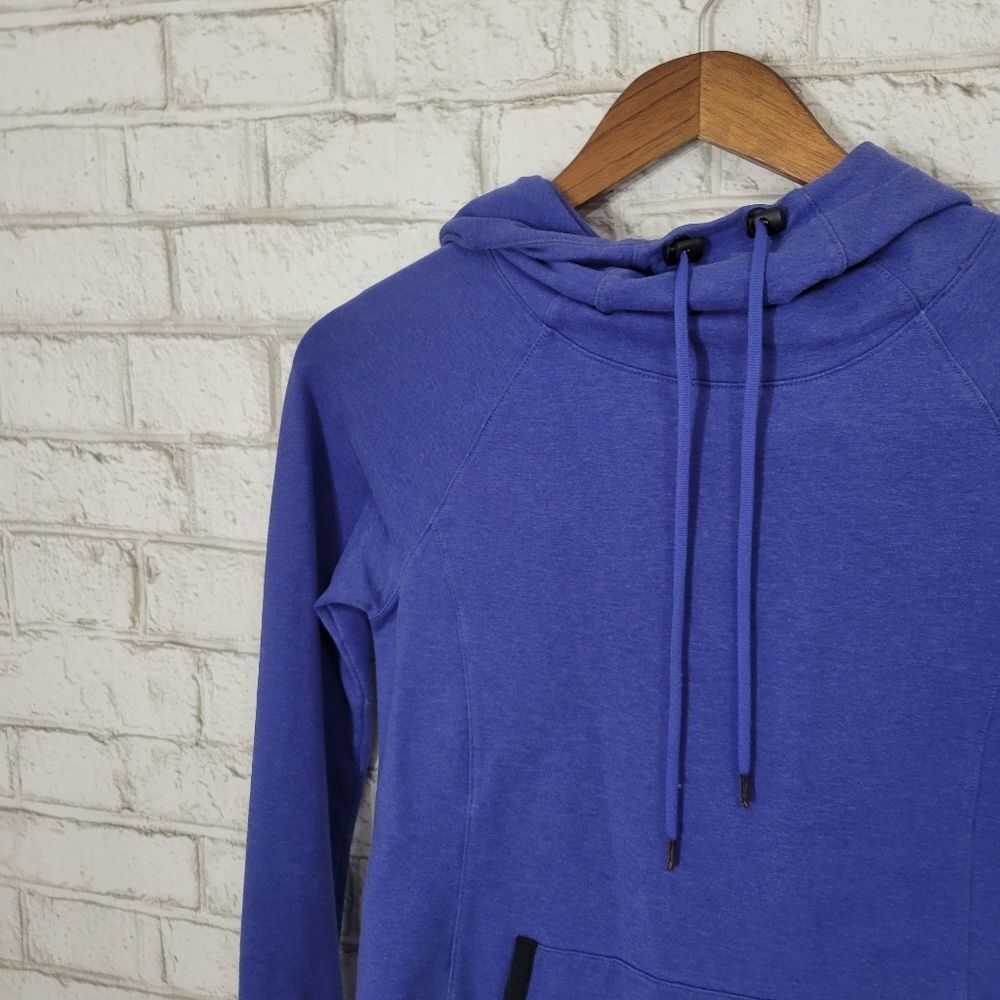 Athleta sweatshirt‎ - Picture 2 of 14